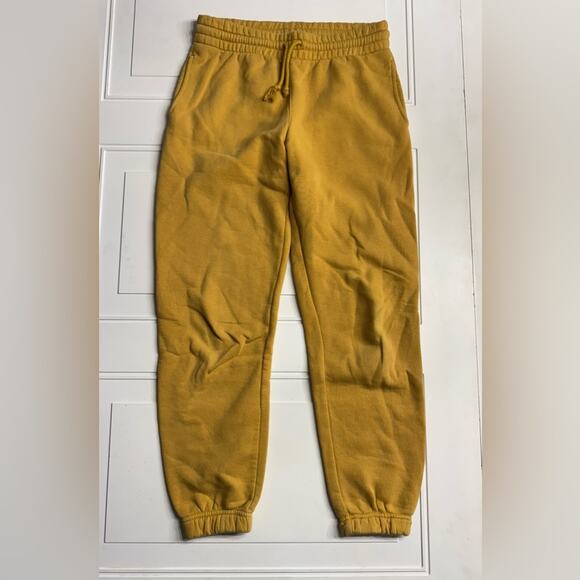 Aritzia TNA Cozy AF Yellow Fleece Sweatpants Joggers Size XS - Picture 1 of 6